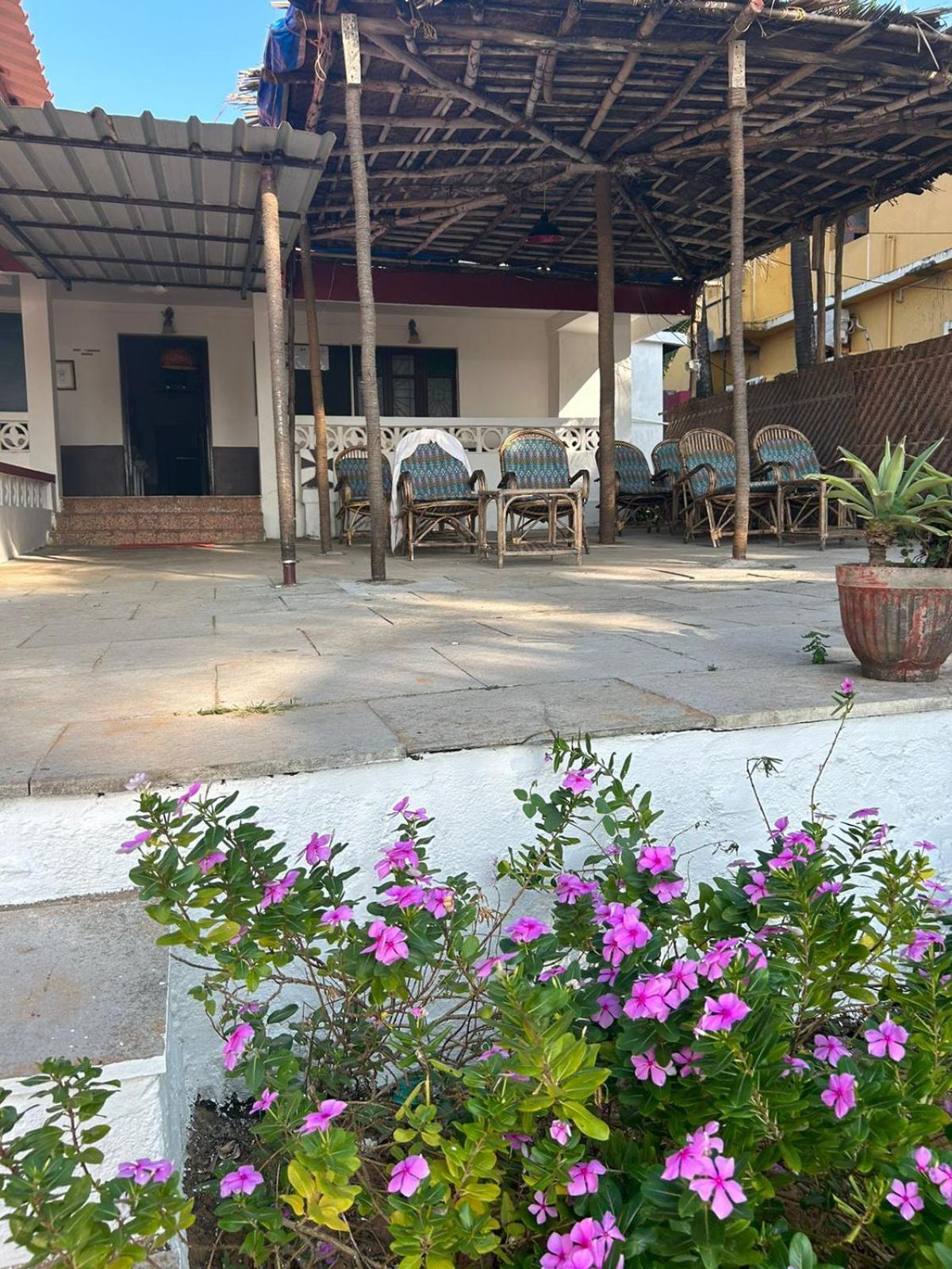 Ocean View Goan Beach House Calangute Exterior foto